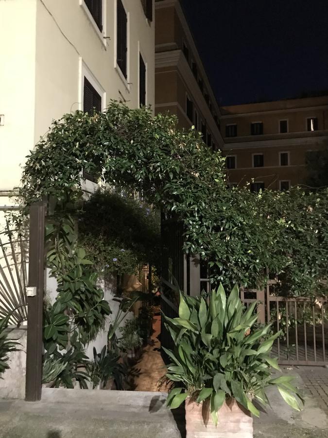 Le Finestre Di Luz B&B Rome Luaran gambar